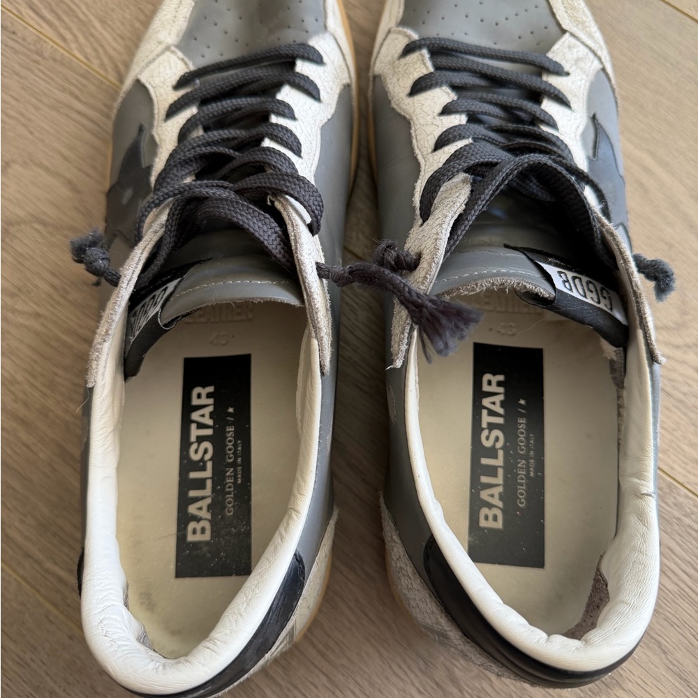 Golden Goose Sneakers - Picture 4 of 4